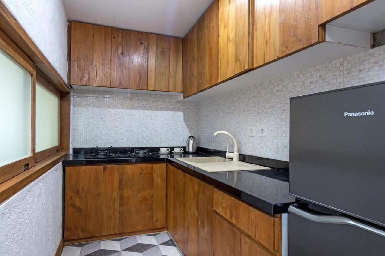 Ruang Tekuni Apartment Legian  Luaran gambar