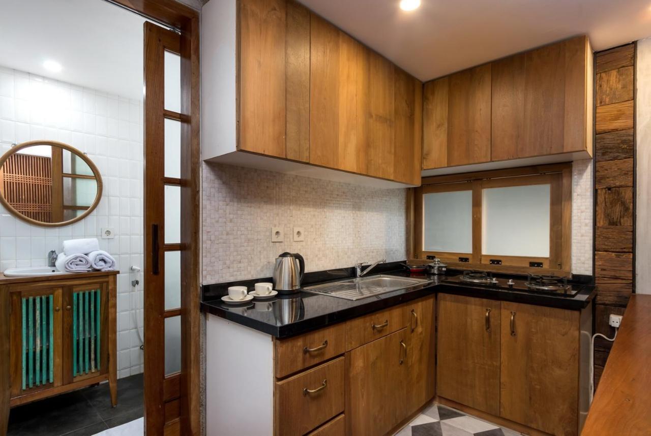 Ruang Tekuni Apartment Legian  Luaran gambar