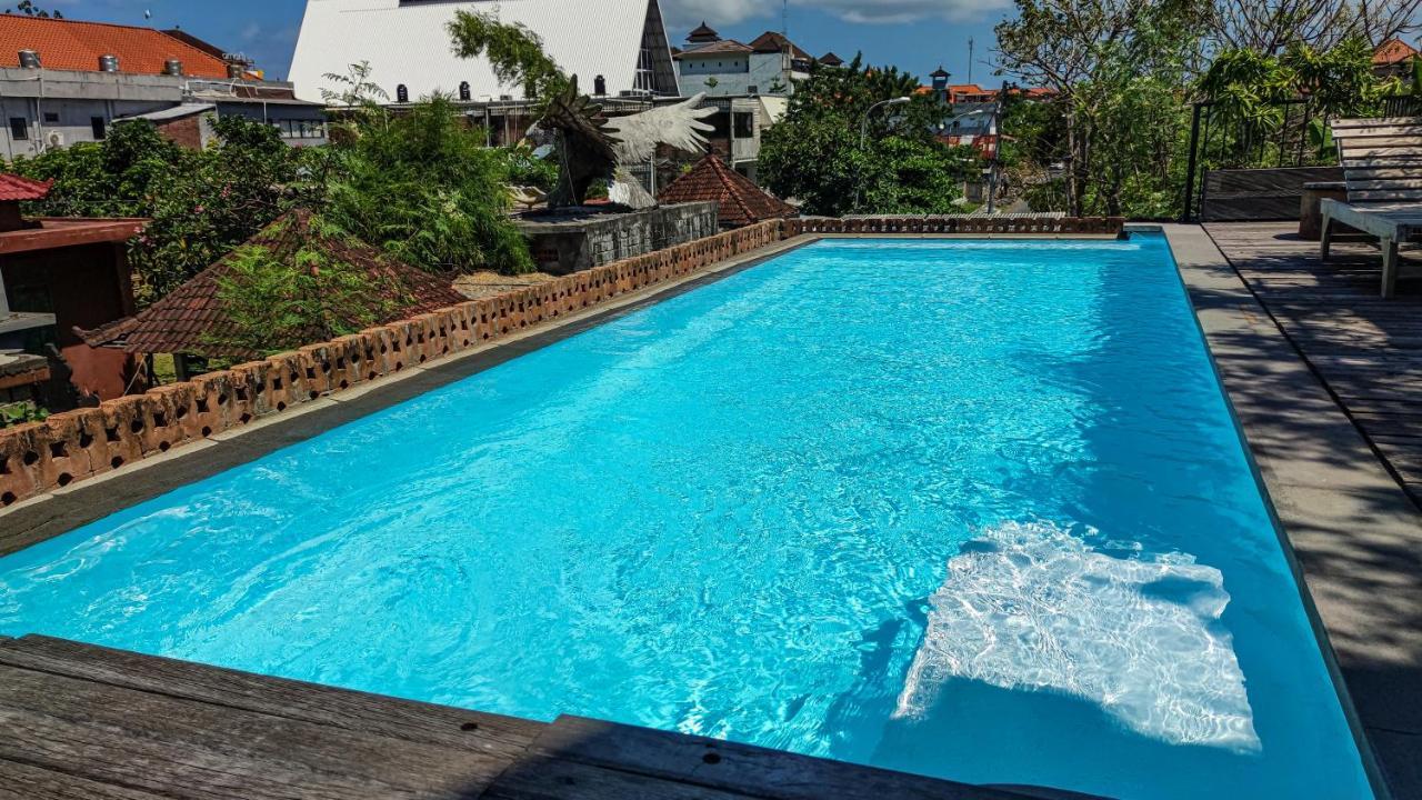 Ruang Tekuni Apartment Legian  Luaran gambar